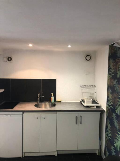 Logement Appartement Bourget Ле Бурже Екстериор снимка